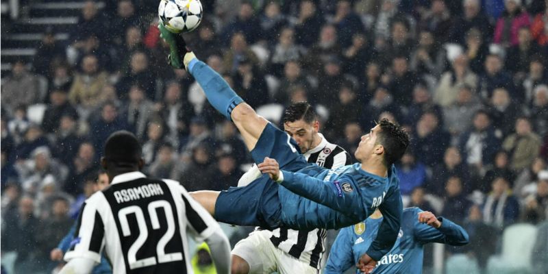 Bàn thắng "Xe đạp chổng ngược" của Ronaldo vào lưới Juventus là một trong những bàn thấng đẹp nhất trong sự nghiệp của anh